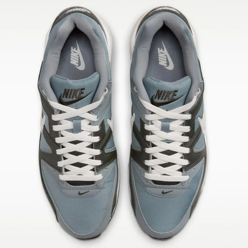 Nike Air Max Command