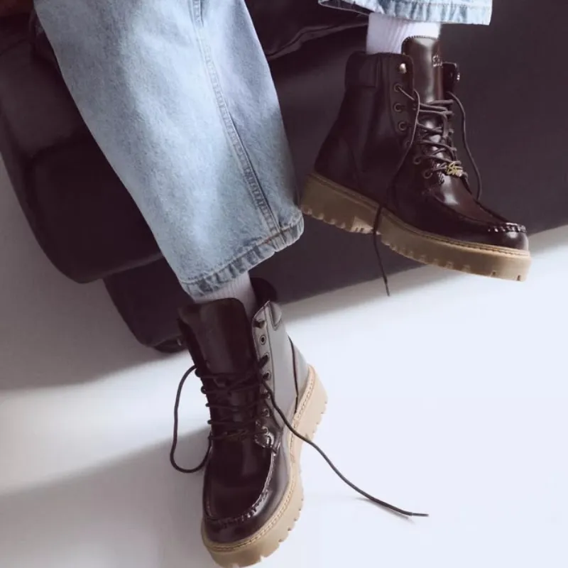 Pull&Bear Lace Up Boots