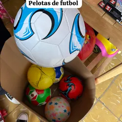 Pelotas de futboll 