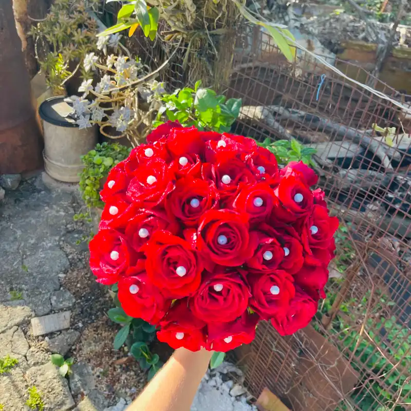 Ramo de rosas naturales 