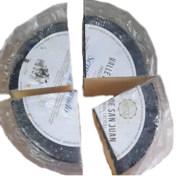 8201102 - Queso Semicurado Valle de San Juan (cuña aproximadamente 780 g)r - U/M: U