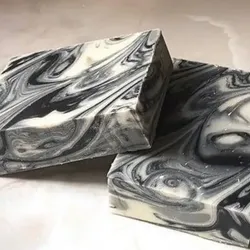 Jabón de Carbón-Aloe🖤🤍