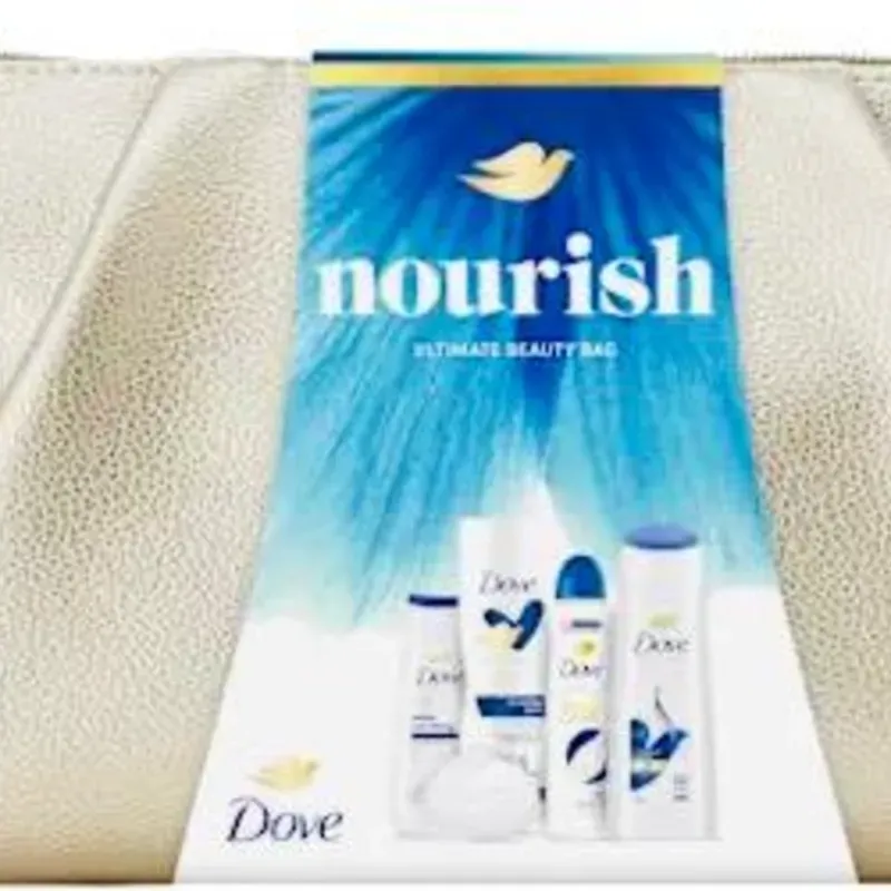 SET , BOLSA CON PRODUCTOS DE BELLEZA, DE BAÑO Y CUERPO 