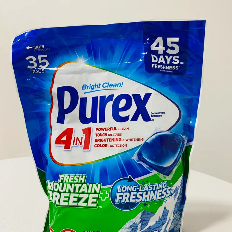 Sobre de cápsulas para lavar marca Purex