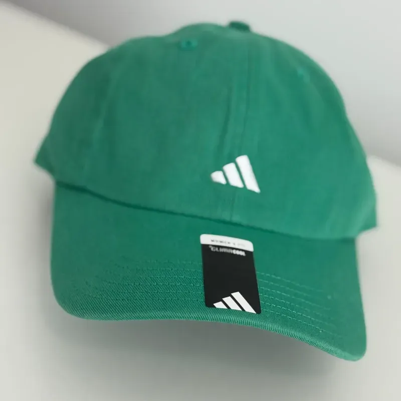 Gorra verde Adidas
