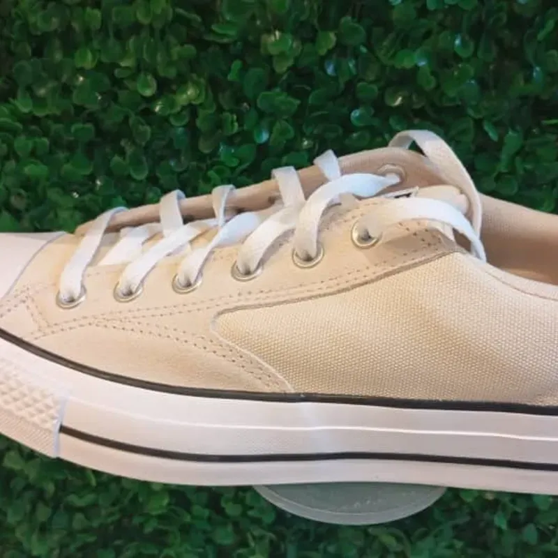 Tenis beige