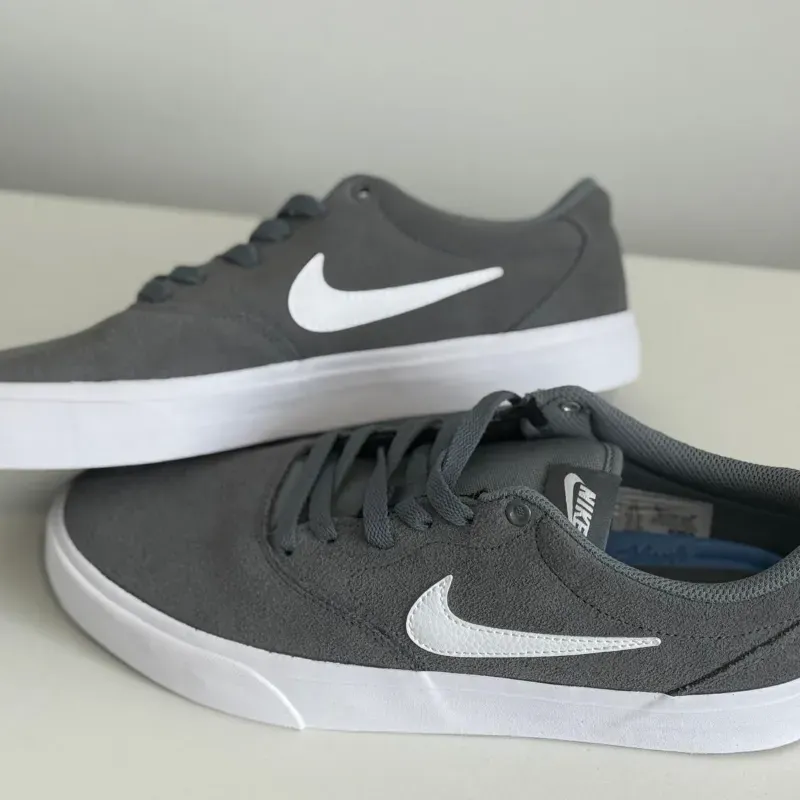 Tenis Nike
