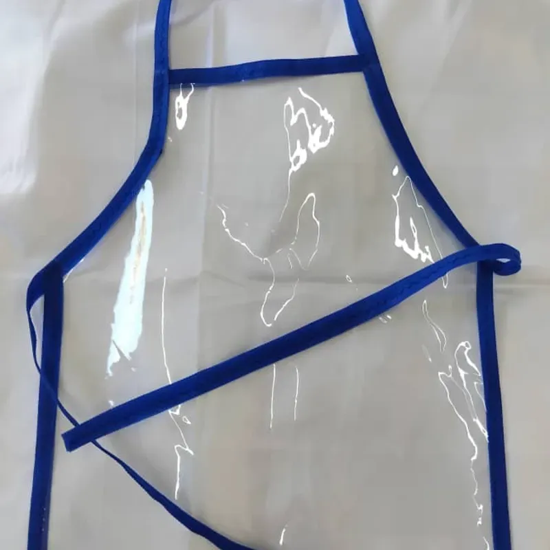 DELANTAL DE SILICONA PARA NIÑOS