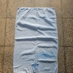 Toalla de manos azul