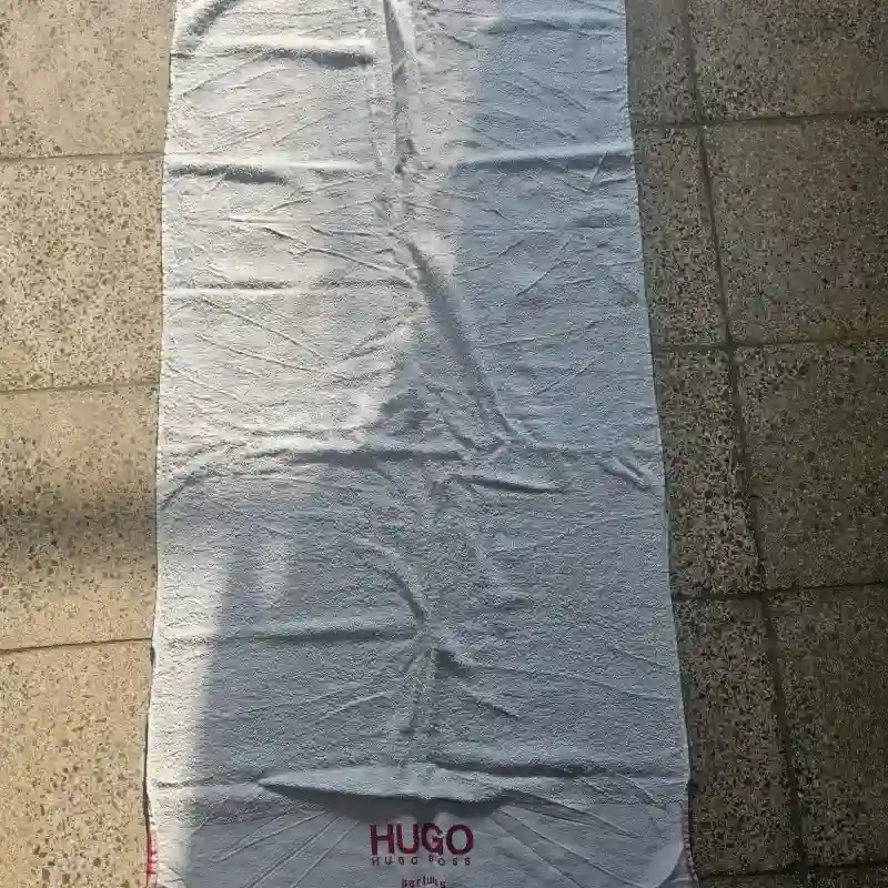 Toalla grande Hugo Boss