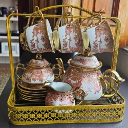 Juego de teteras y tazas 
