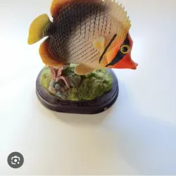 Adorno pez 
