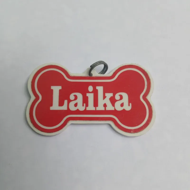 Laika Chapita Plastica Grande