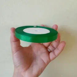 Cinta de satin verde