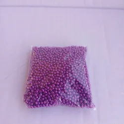 Perlas moradas diamantadas