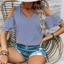 Blusa de rayas blanca y azul. Talla xl