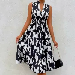 Vestido estampado blanco y negro. Talla L