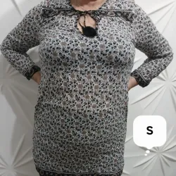 Blusa estampada en carmelita de hilo