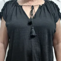 Blusa negra de bambula