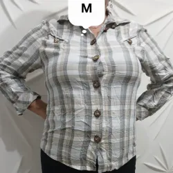 Camisa a cuadros grises