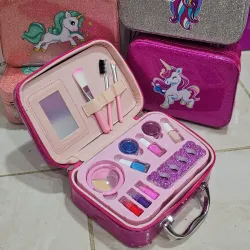 Maquillaje diseño unicornios