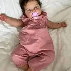 Muñeca realista