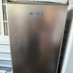 Minibar Milexus 3.3 pies 