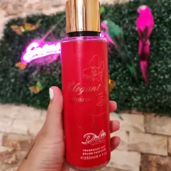 Colonia para mujer