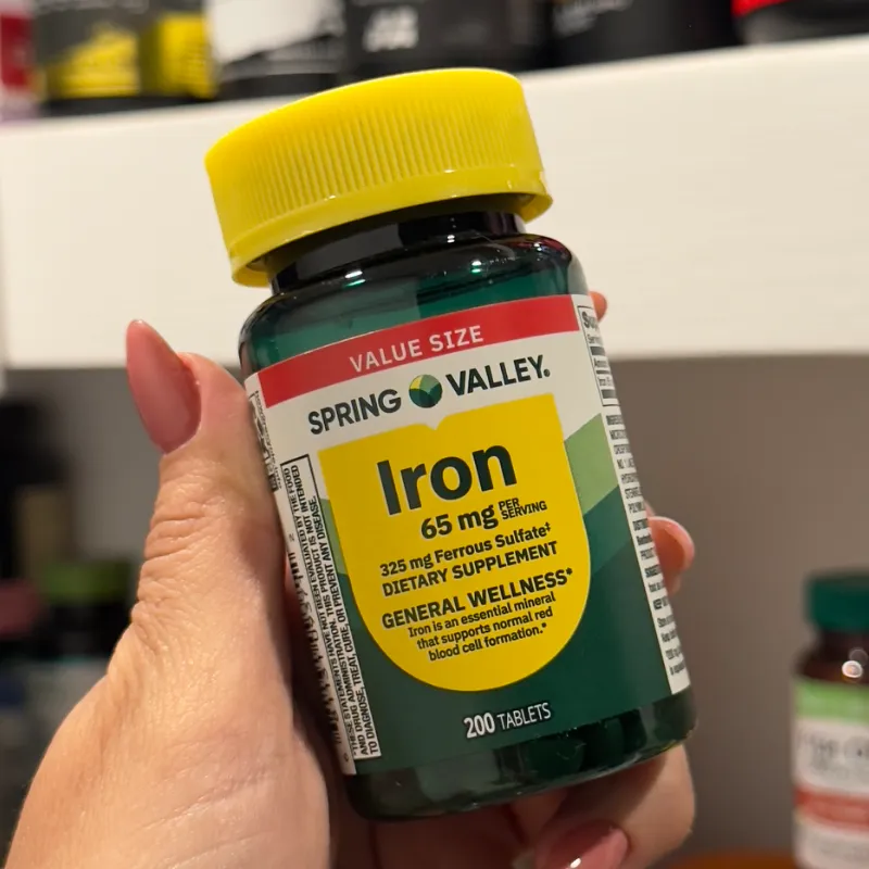 Hierro (Iron)