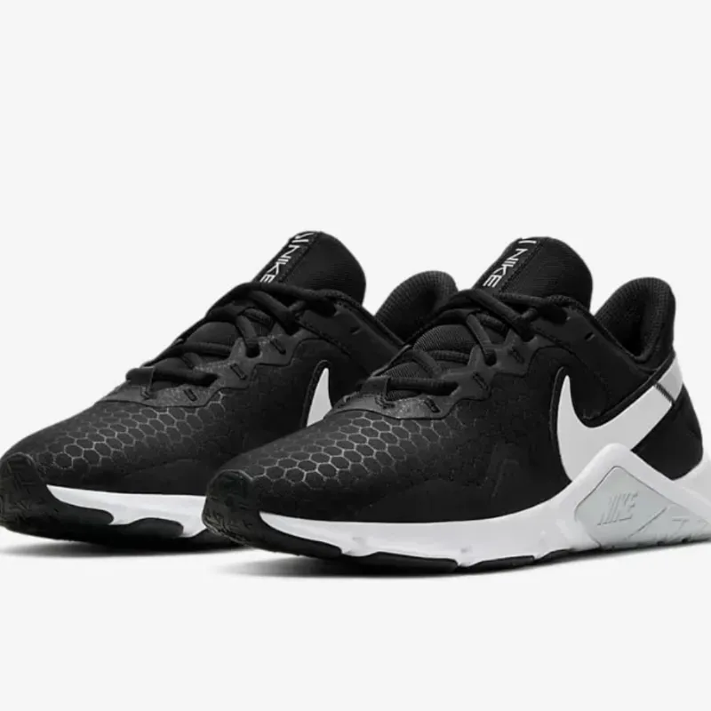 Nike Legend Essential 2 Women's Workout