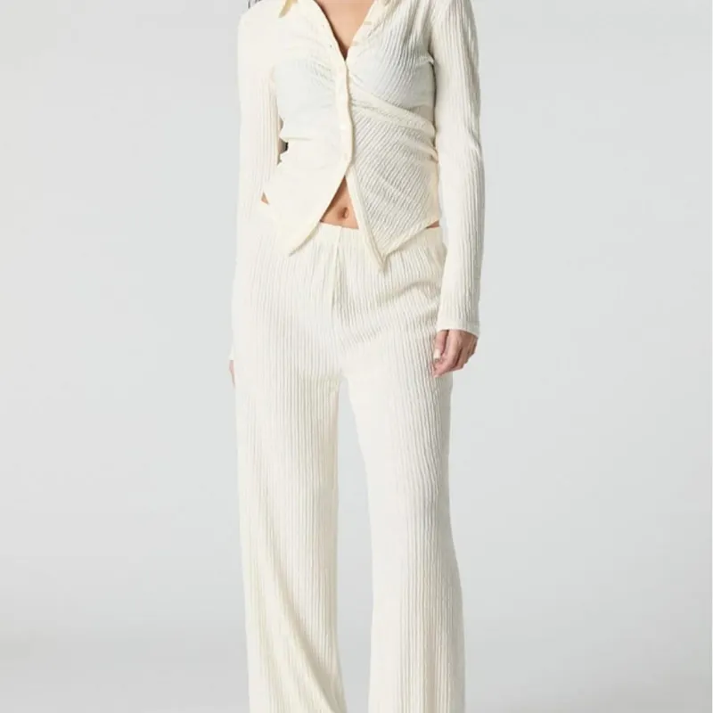 Pantaloneta Crema
