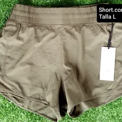 Short original.Disponible la talla L