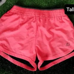 Short original.Disponible la talla L