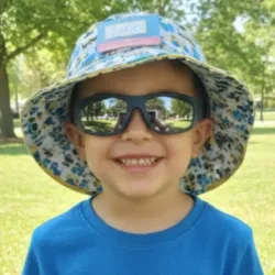 Juego de pachanga y gafas🤍