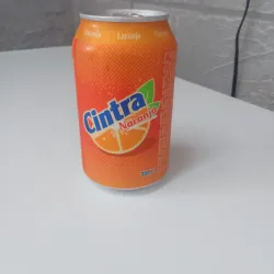Refresco lata naranja