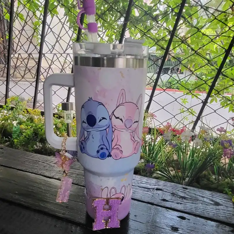 Accesorios para adornar jarras solo en morado