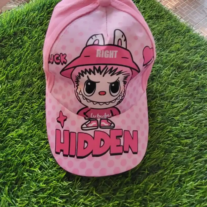 Gorras de niños labubu 