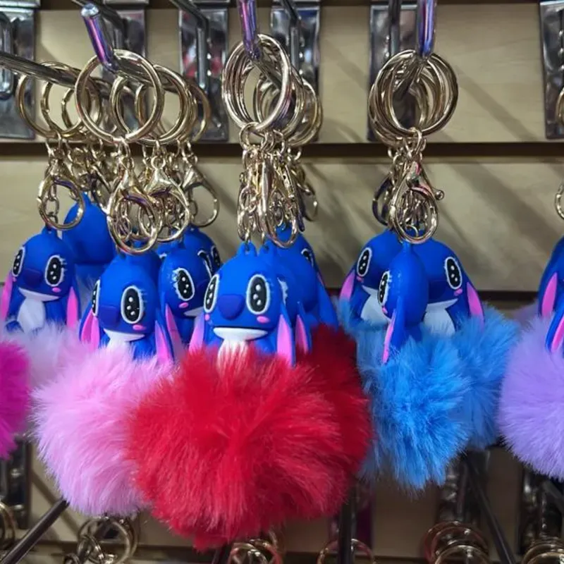 Stich con pom pom #1