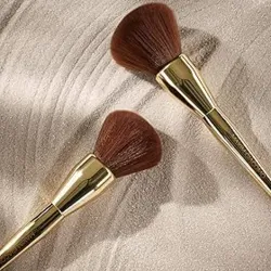 Brocha de maquillaje 