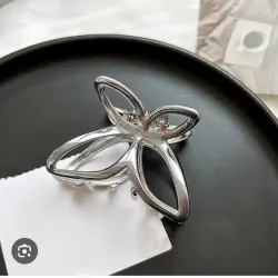 Pellizco pequeño (metálico) 1