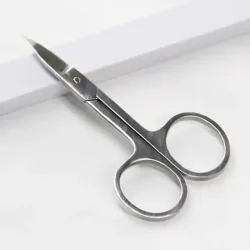 Tijera para cejas 