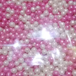 Perlas rosa oscuro u blanco
