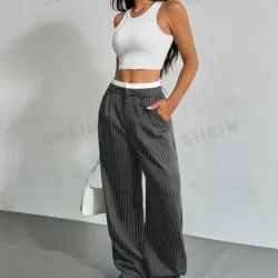 Pantalón gris oscuro de rayas