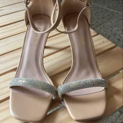 Tacones Abiertos Medios