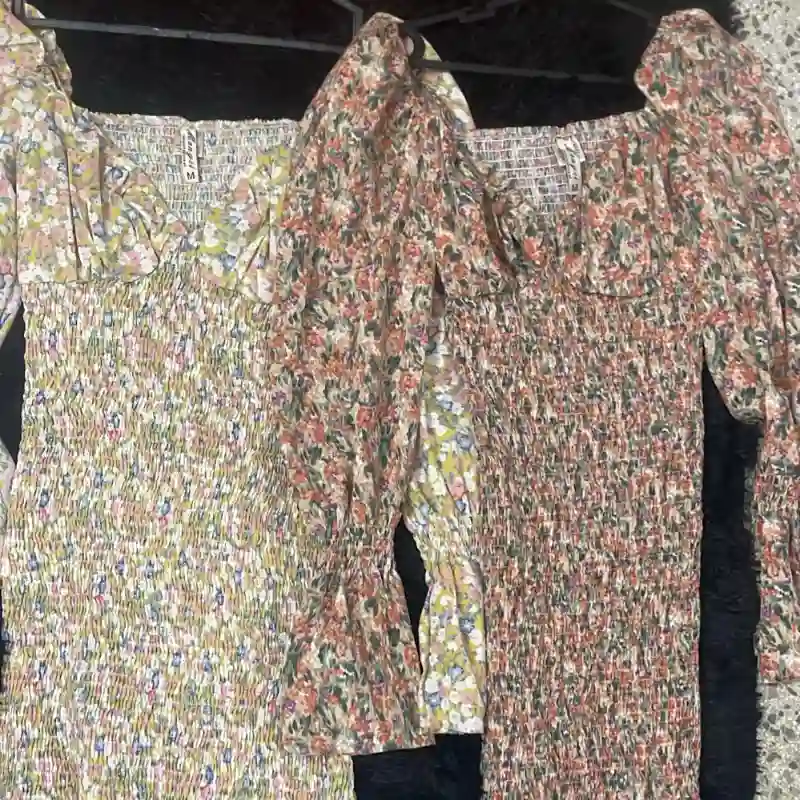 Vestidos de Flores Mangas Largas