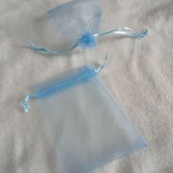 Bolsa de organza azul 🩵