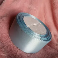 Rollo Cinta de satín 4 cm azul claro