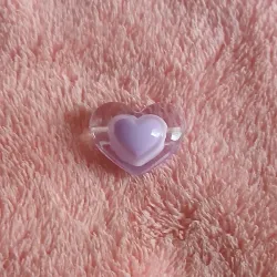 Corazón grande transparente centro morado