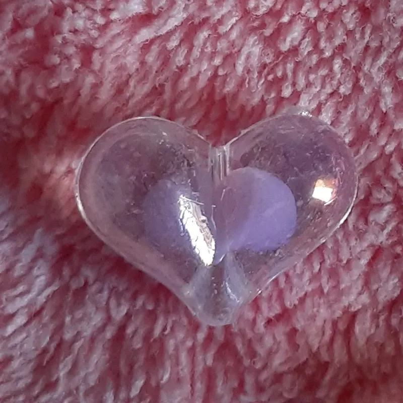 Corazón mediano centro morado