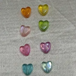 Corazones de colores transparentes tornasol